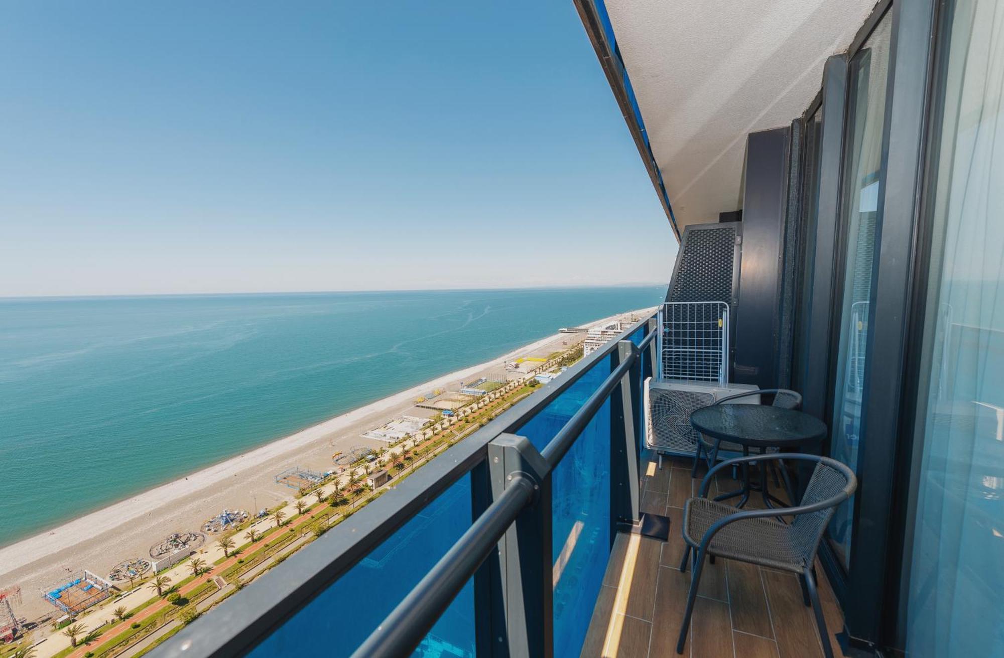 الشقق الفندقية باتوميفي  Orbi City Luxury Towers المظهر الخارجي الصورة